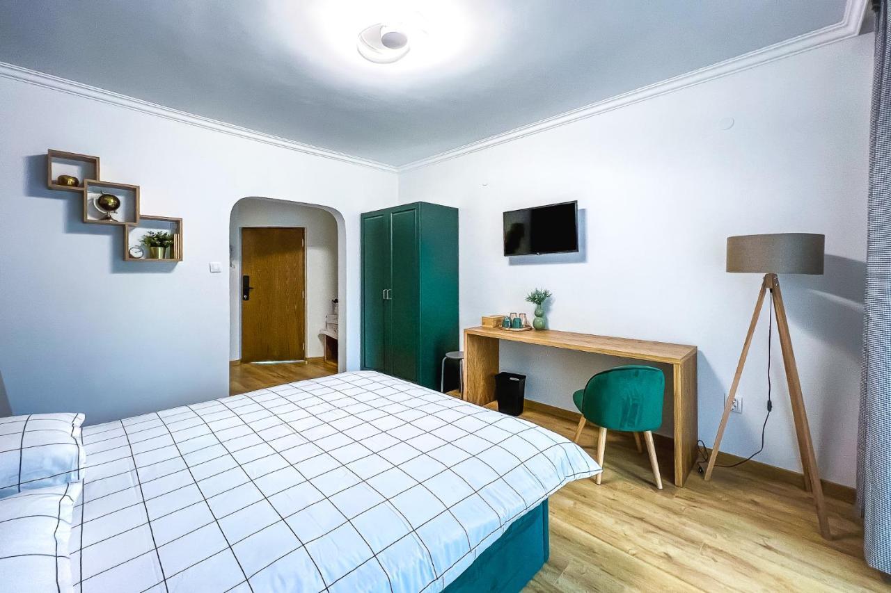 Deluxe Central Rooms Karlovo Eksteriør bilde